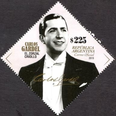 Carlos Gardel, Tango singer