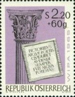 Roman inscription on waxtable & Corinthian pillar