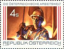 Steel labourers at the blast furnace