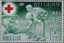 Belgian Red Cross Queen Mother Elisabeth and wounded Soldier