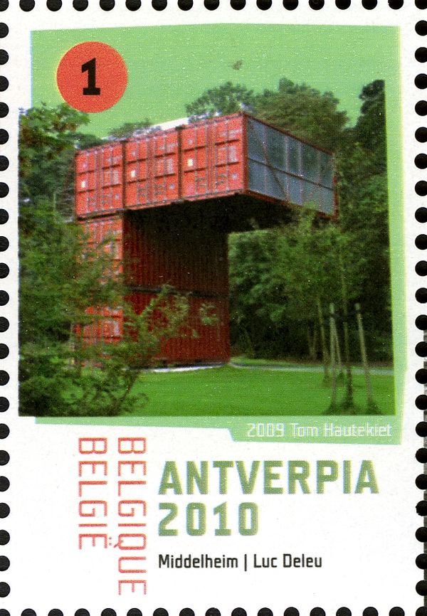 Antverpia 2010 - Sculpture "Orbino" by Luc Deleu