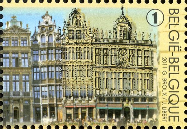 Brussels Grand Place: Houses on the West Side