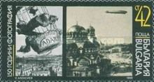 Félix Tournachon in Balloon Basket, LZ 127 "Graf Zeppelin" o