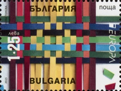 Woven Pattern (0 white margins)