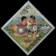 Scouts plant a tree