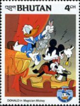 Donald in "Magician Mickey"