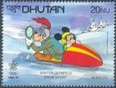 Snow sport - Bobsled - Goofy, Mickey