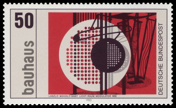 "Light Space Modulator" (Laszlo Mohpoly-Nagy) 193