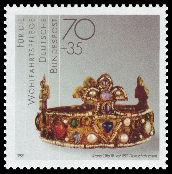 10th.century crown of Otto III (Essen Cathedral)