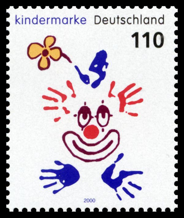 Clown and hands