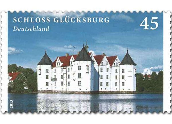 Glücksburg Castle (built 1582-1587)