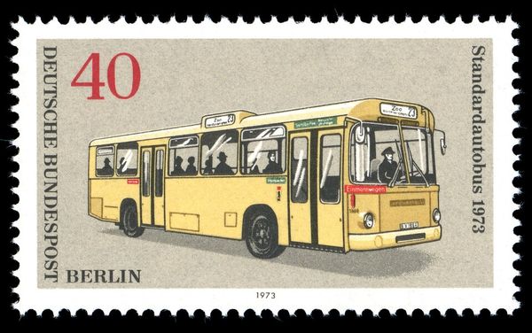 Standard bus (1973)