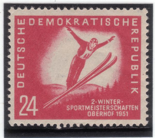 Ski jumper