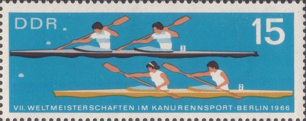 Women’s Doubles Kayak Race