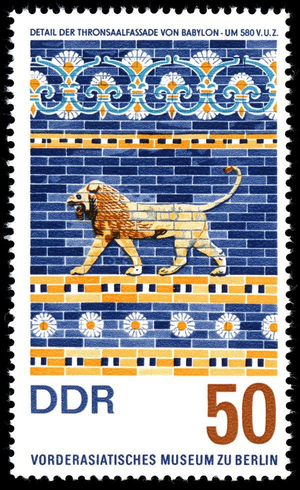 Lion from the throne room facade