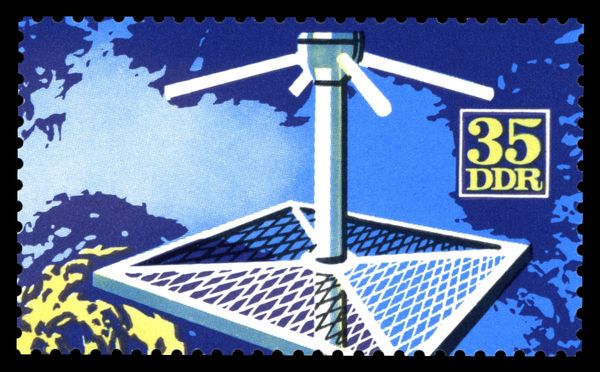 Turnstile antenna, satellite cloud recording
