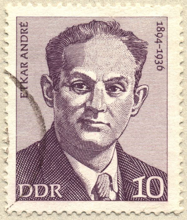Etkar André (1894-1936)