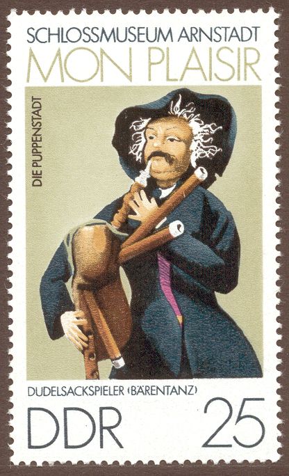 Bagpipes Player