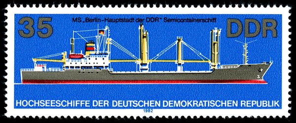 Semicontainerschiff "Berlin-Capital of the GDR"