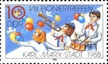 Pioneers, balloons, doves