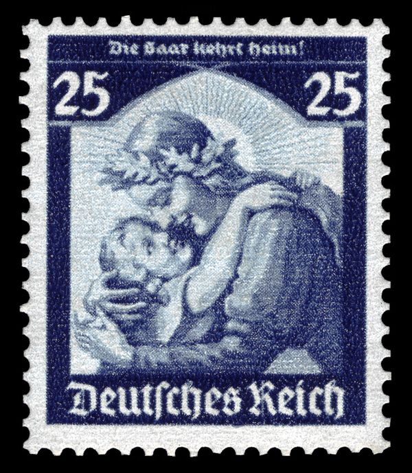 Symbol: 'The Saar will return to the mother of Germany'