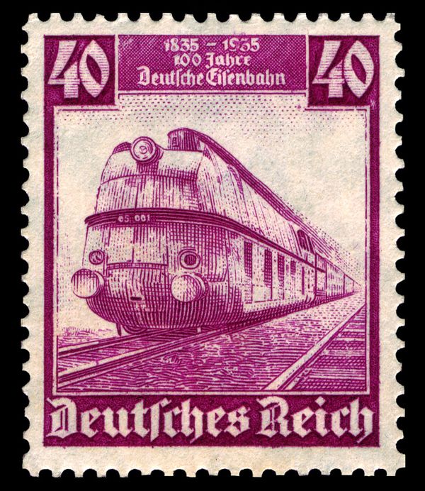 Streamlined express locomotive 05 001