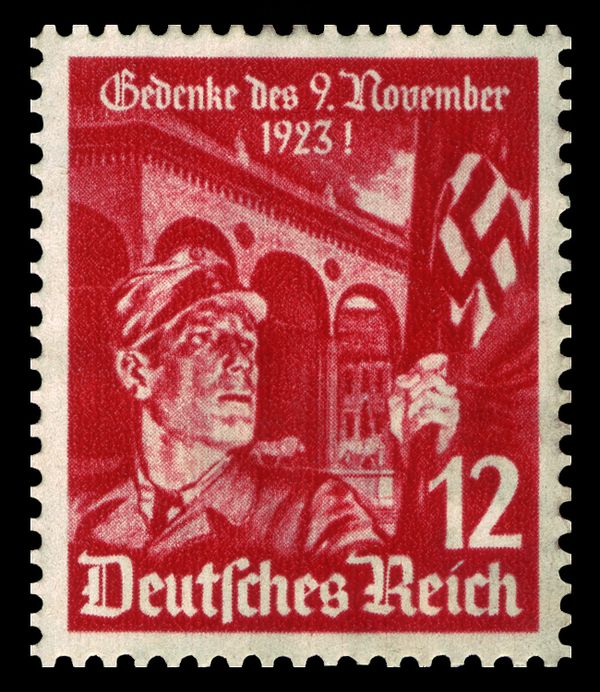 Standard bearer of the SA in front of the Feldherrnhalle, Mu