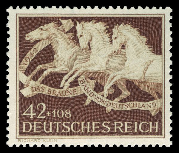 Bareback racehorses