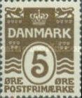 Figure “wave” type, grey-green