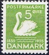 Mute Swan (Cygnus olor)