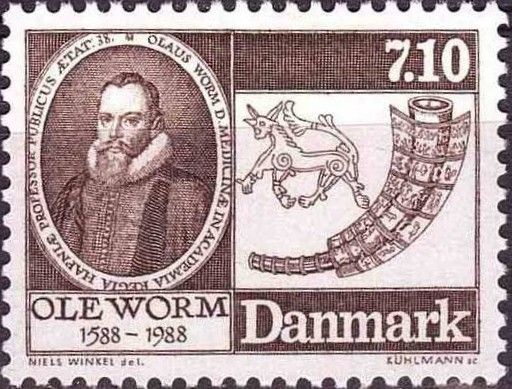 Ole Worm & Artifacts