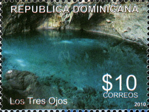 Los Tres Ojos