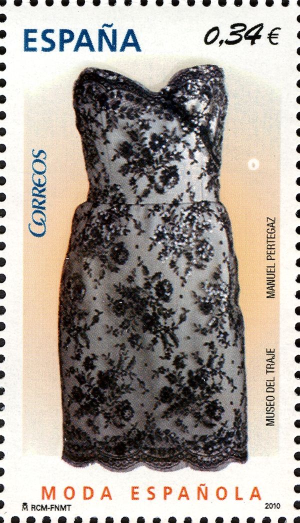 Spanish Fashion: Manuel Pertegaz