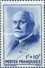 "Petain to ax "