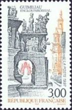 Guimiliau - The churchyard