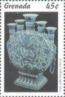 Vase with dragon