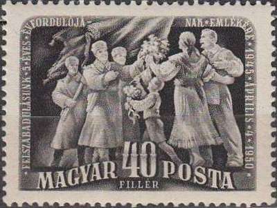 Soldiers and their families with flags