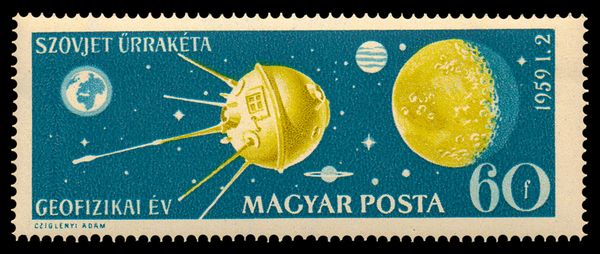 Space Probe approaching the Moon