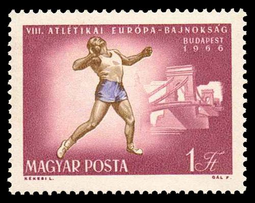 Shot Put and Széchenyi Chain Bridge