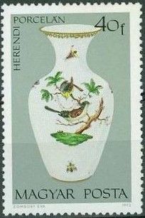 Vase with bird