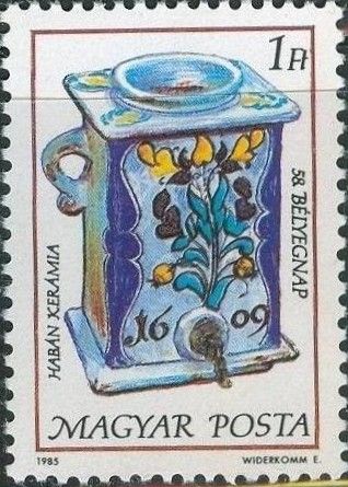 Haban Ceramics (water holder)