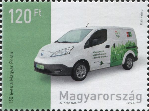 Nissan electric post car