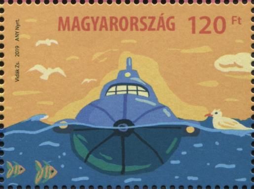 Submarine