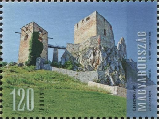 Csesznek Castle