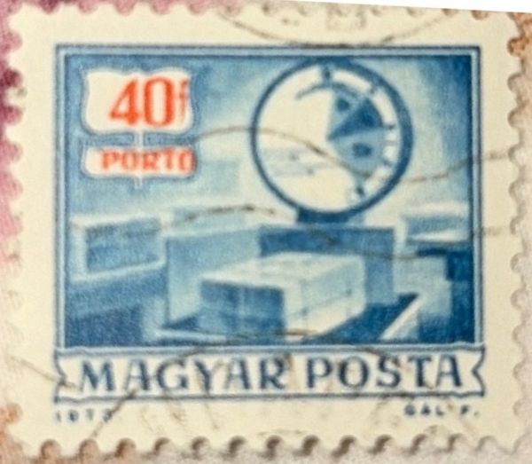 Postage due - Scales in self-service P.O.