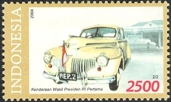1942 DeSoto with REP-2 license plate