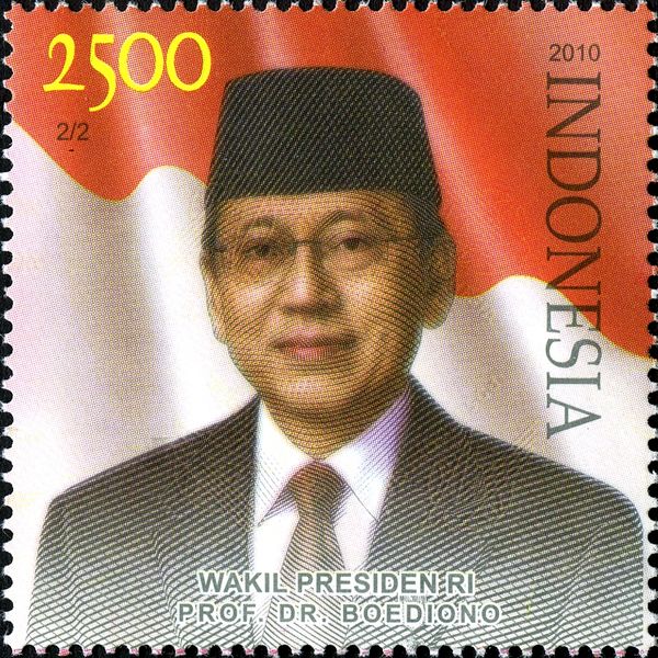 Prof Dr Boediono