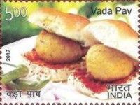 Popular Cuisine : Vada Pav
