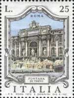 Trevi Fountain - Roma