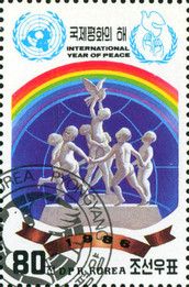 Sculpture of Children and Dove